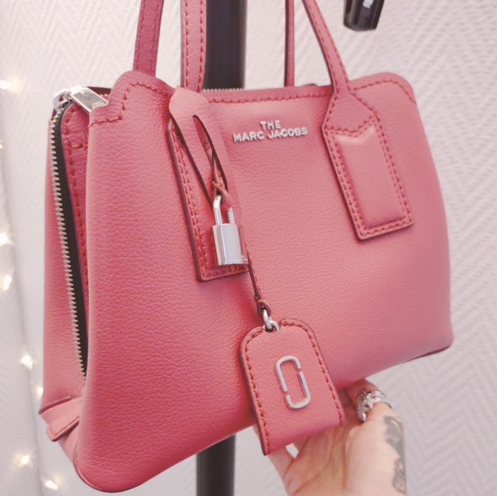 Authentic Marc Jacobs the Editor mauve tote